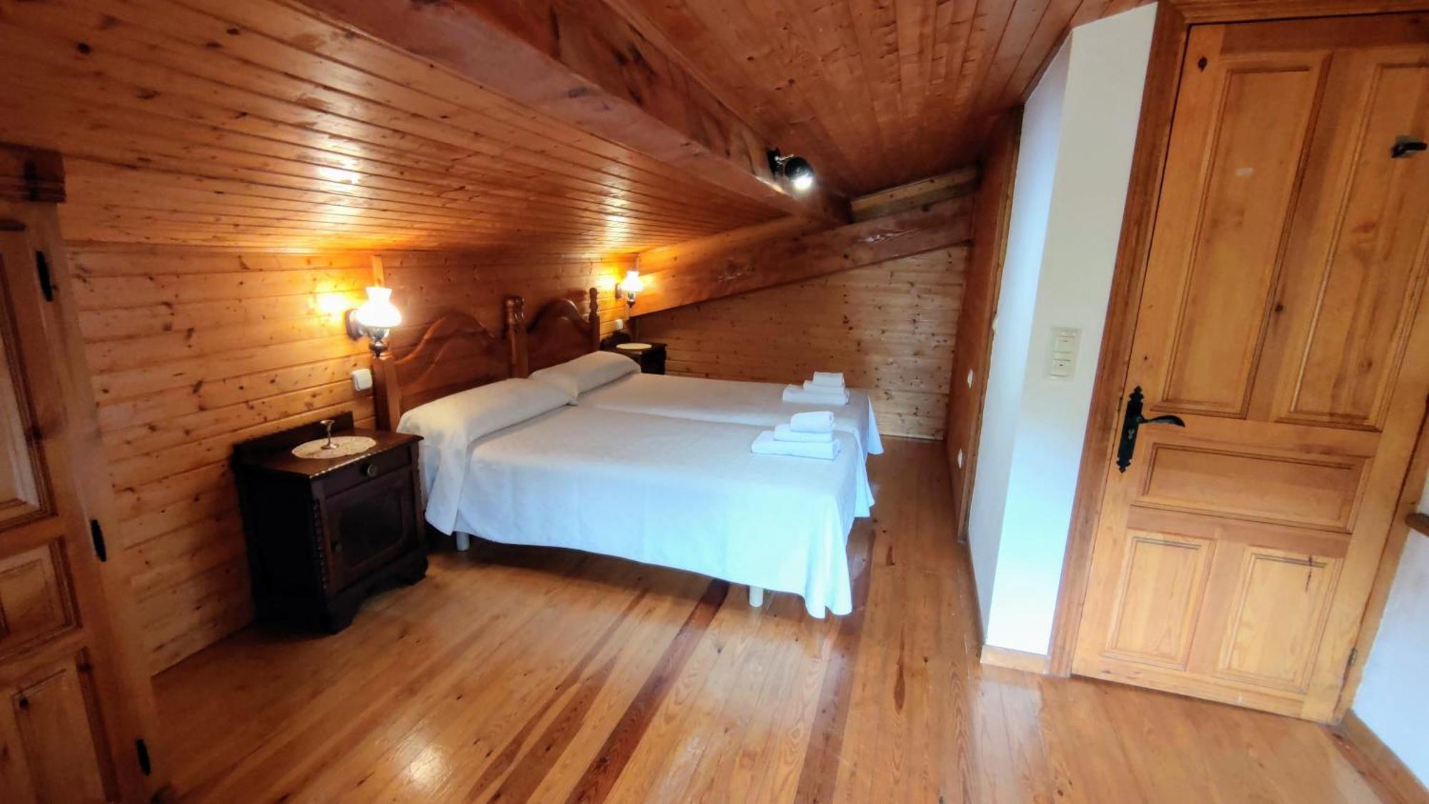 Apartamentos Rurales La Tabla Alles Ngoại thất bức ảnh