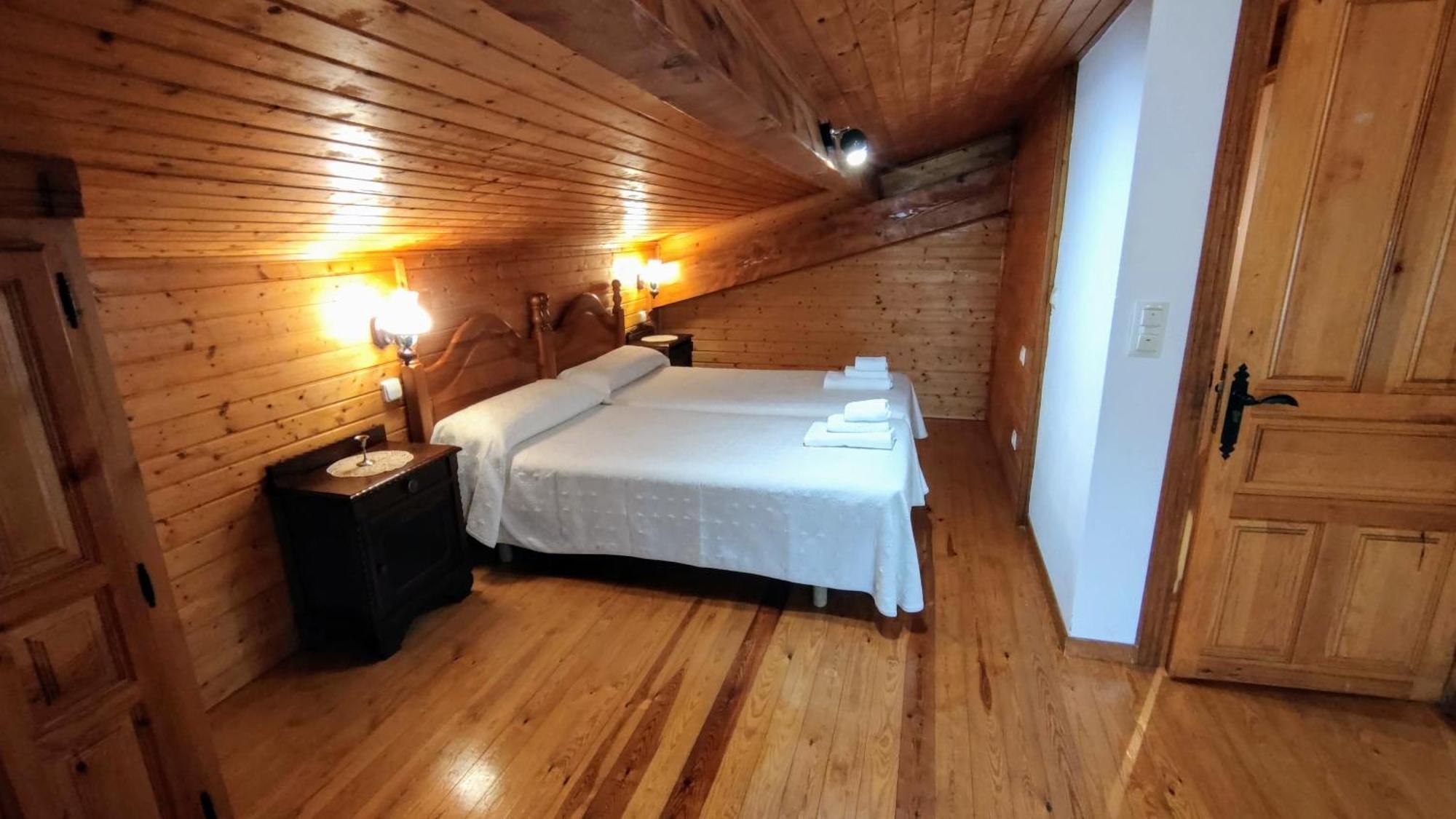 Apartamentos Rurales La Tabla Alles Ngoại thất bức ảnh
