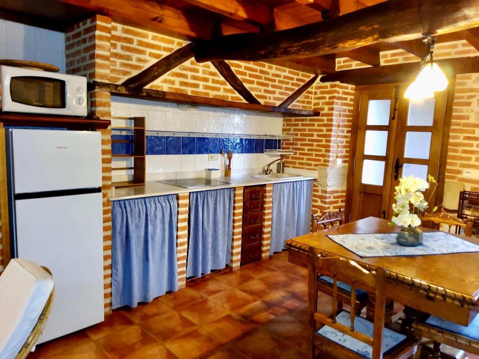 Apartamentos Rurales La Tabla Alles Ngoại thất bức ảnh